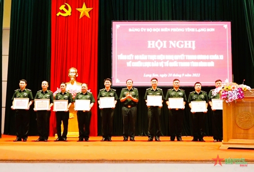 Bộ đội Biên phòng tỉnh Lạng Sơn tổng kết 10 năm thực hiện Nghị quyết Trung ương 8 khóa XI

​